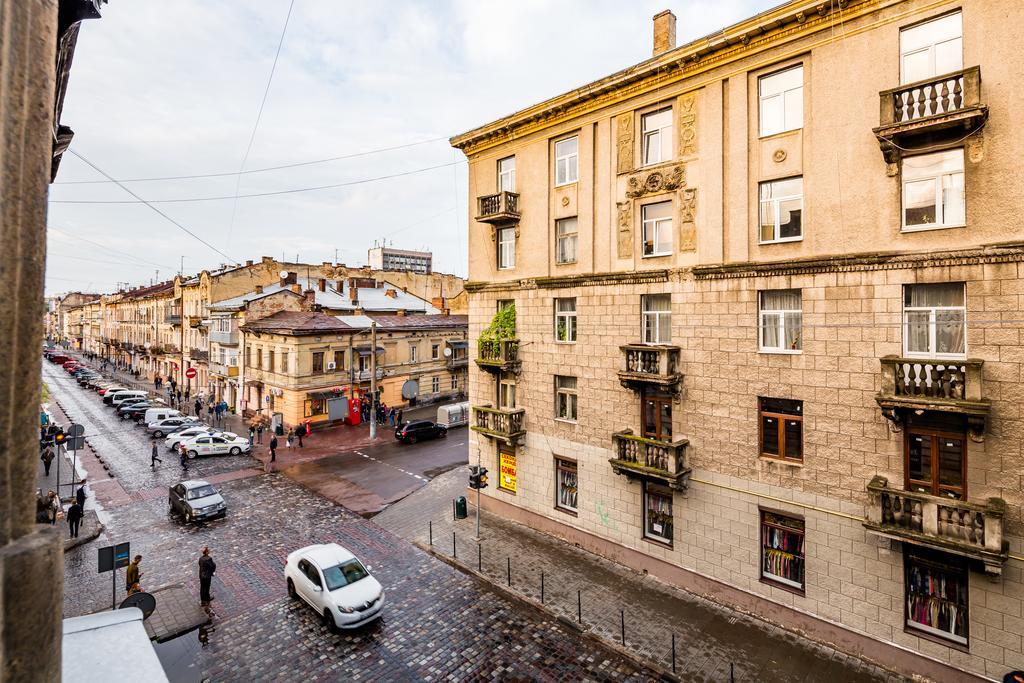 Avangard Kulisha 15 Apart Lviv Luaran gambar